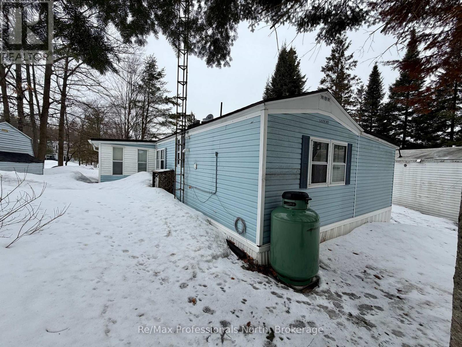 94 - 1007 Racoon Road, Gravenhurst, Ontario P1P 0C5 - Photo 5 - X12934982