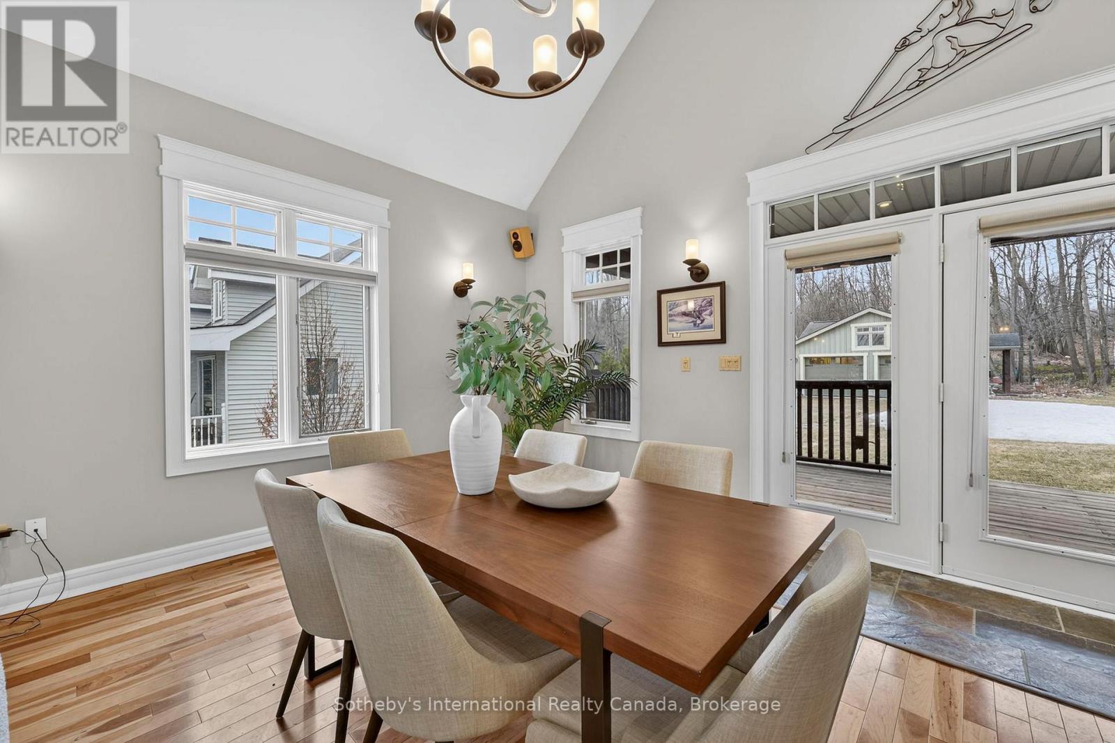 160 Sunset Boulevard, Blue Mountains, Ontario  N0H 2P0 - Photo 10 - X12935070