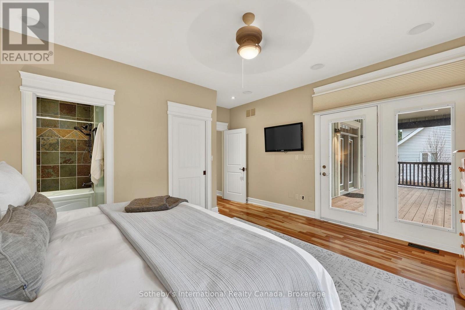 160 Sunset Boulevard, Blue Mountains, Ontario  N0H 2P0 - Photo 15 - X12935070