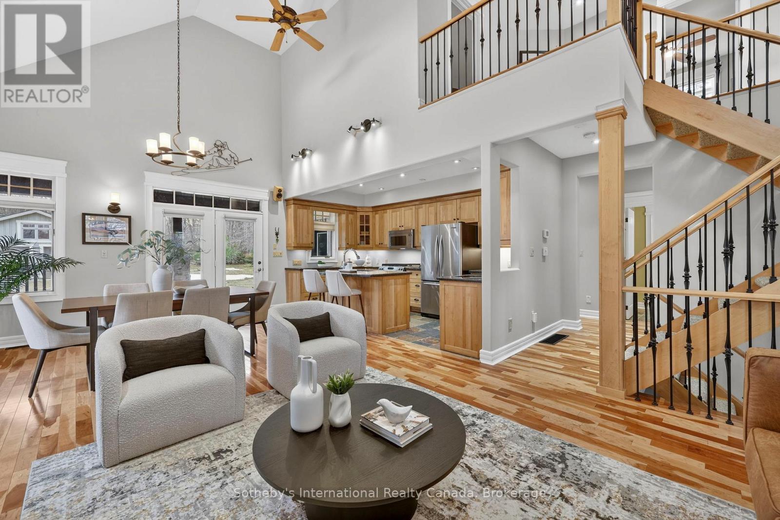 160 Sunset Boulevard, Blue Mountains, Ontario  N0H 2P0 - Photo 9 - X12935070