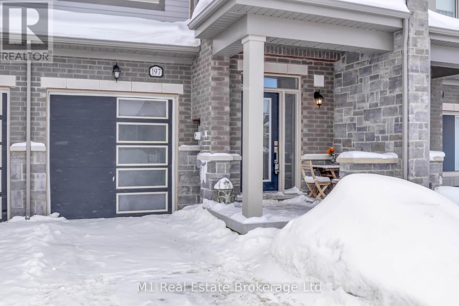 197 Farley Road, Centre Wellington, Ontario N1M 0J2 - Photo 2 - X12935122