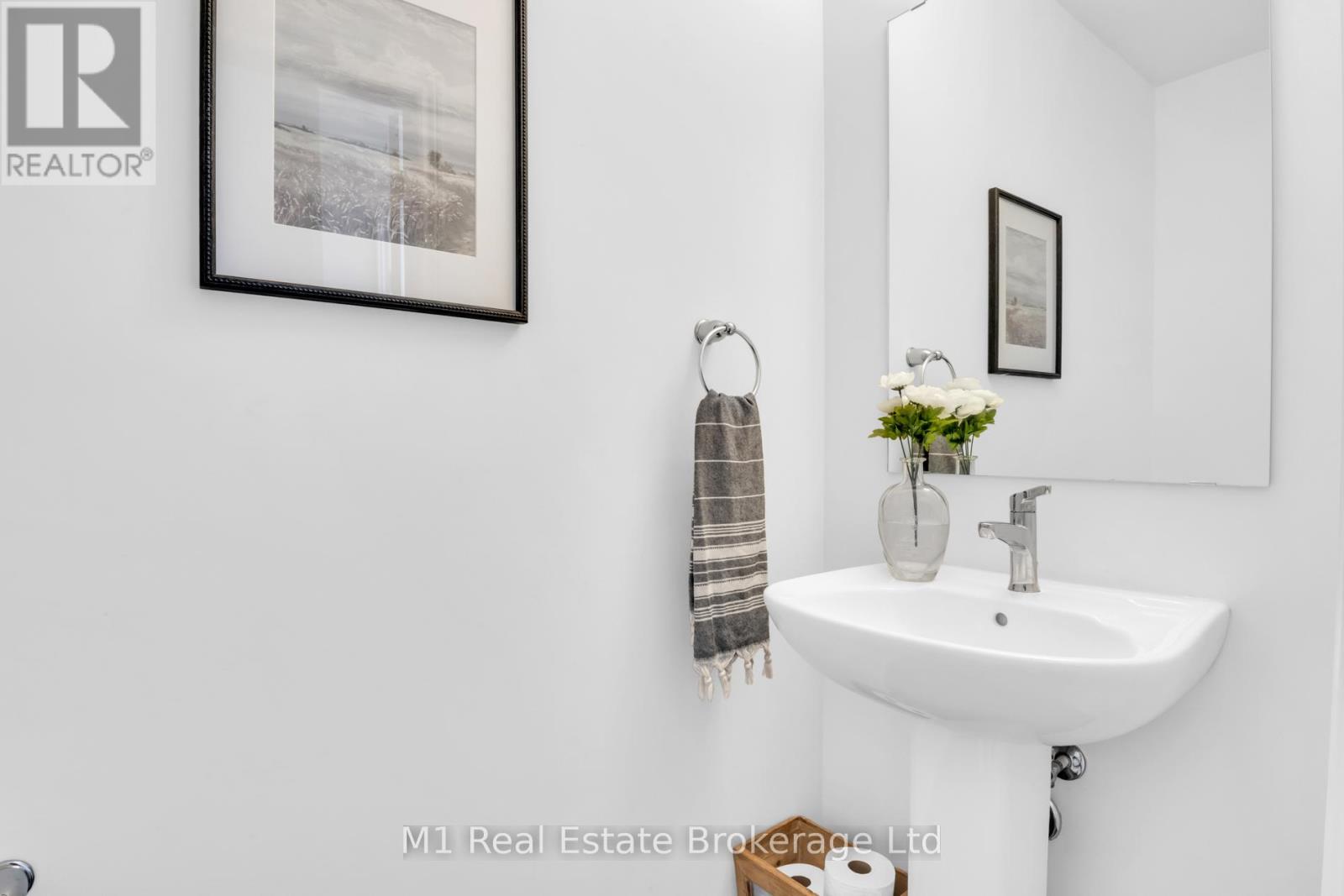 197 Farley Road, Centre Wellington, Ontario N1M 0J2 - Photo 29 - X12935122