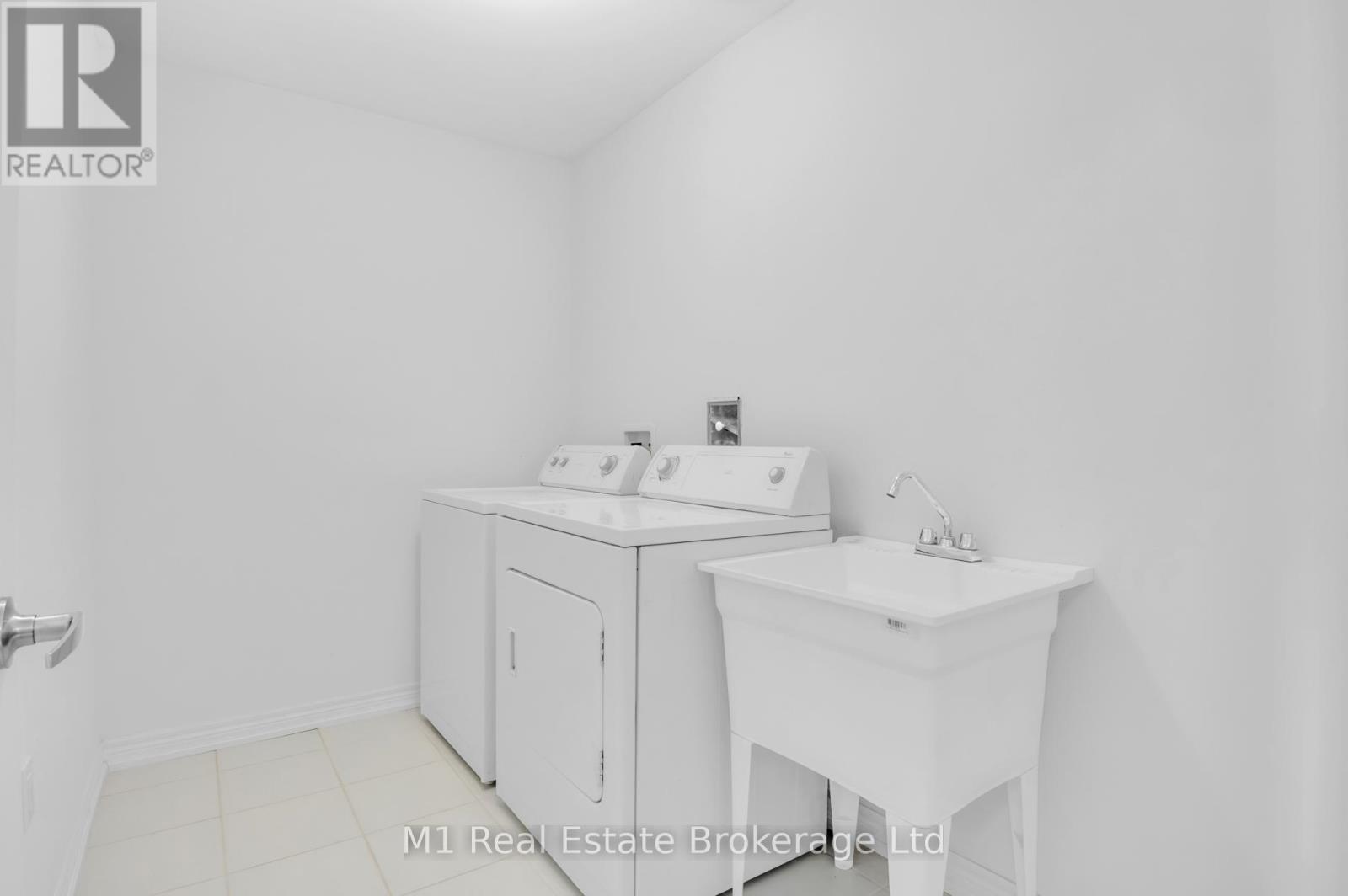 197 Farley Road, Centre Wellington, Ontario N1M 0J2 - Photo 30 - X12935122