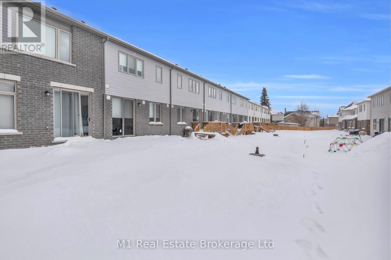 197 Farley Road, Centre Wellington, Ontario N1M 0J2 - Photo 33 - X12935122