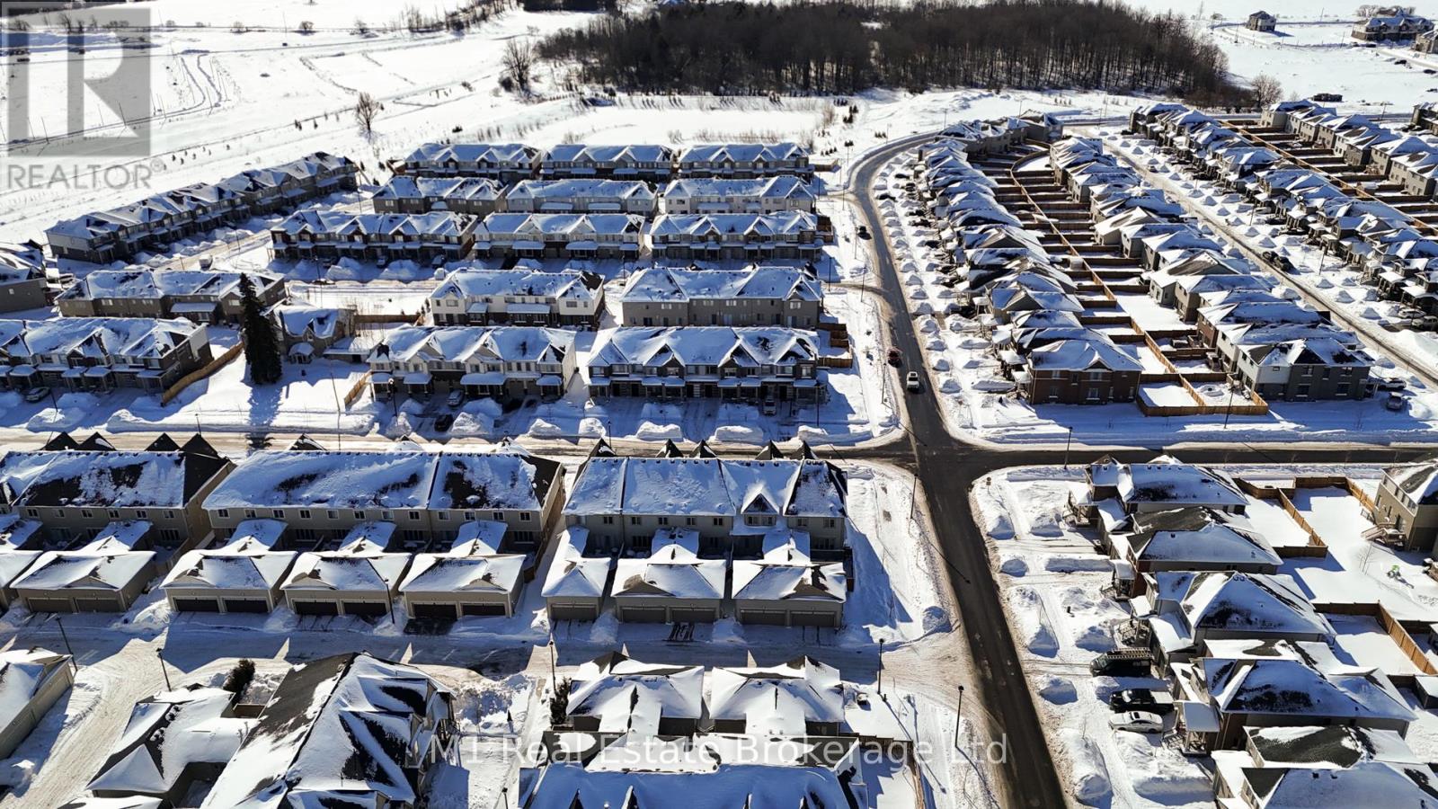 197 Farley Road, Centre Wellington, Ontario N1M 0J2 - Photo 37 - X12935122