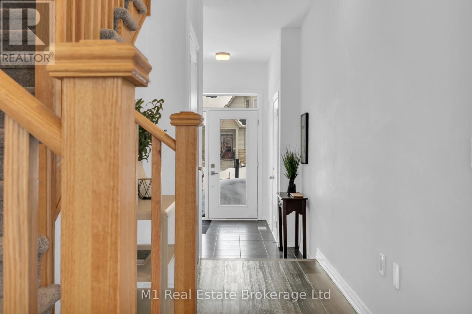 197 Farley Road, Centre Wellington, Ontario N1M 0J2 - Photo 4 - X12935122