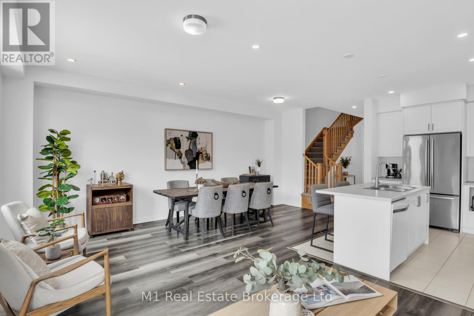 197 Farley Road, Centre Wellington, Ontario N1M 0J2 - Photo 8 - X12935122