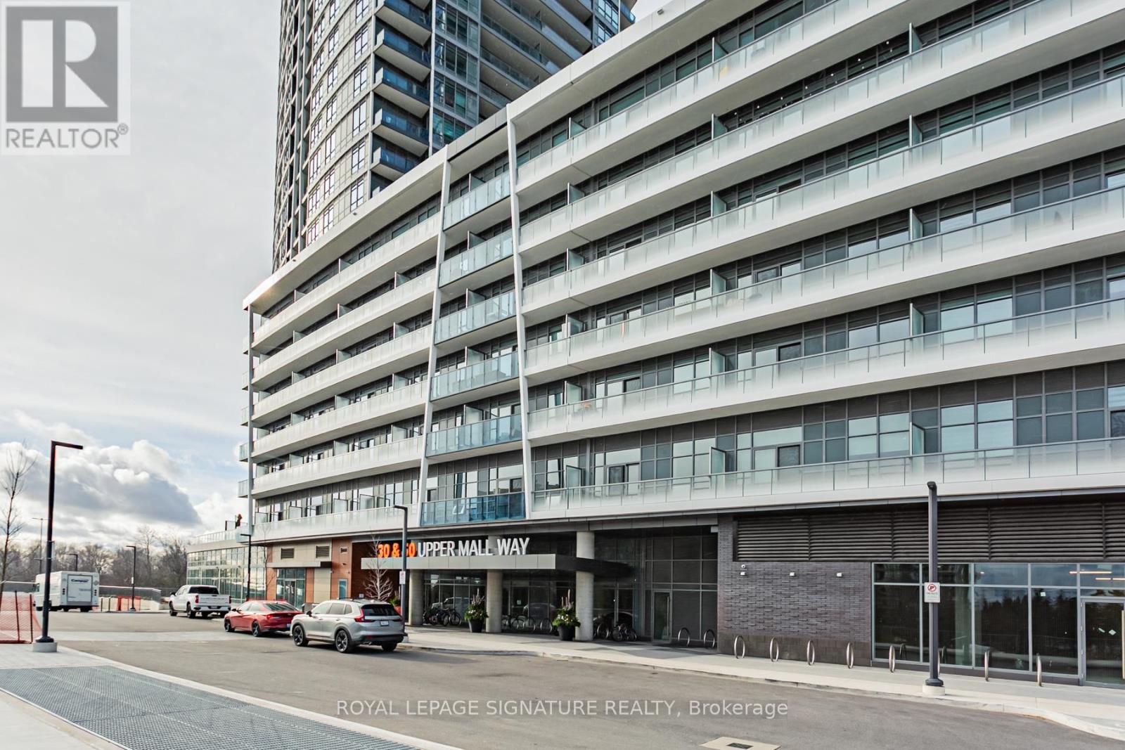 A719 - 30 Upper Mall Way, Vaughan, Ontario  L4J 0L7 - Photo 2 - N12879360