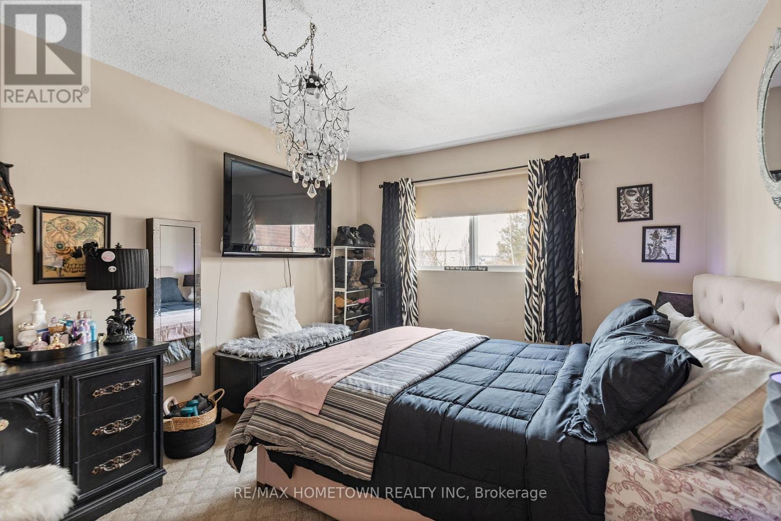 202 - 323 Main Street, Merrickville-Wolford, Ontario K0G 1N0 - Photo 15 - X12934992