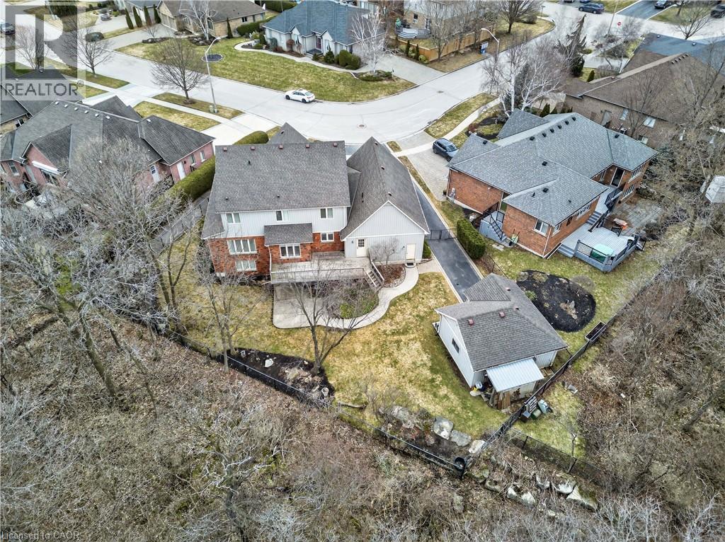 136 Grindstone Way, Waterdown, Ontario  L9H 7B8 - Photo 50 - 40812127