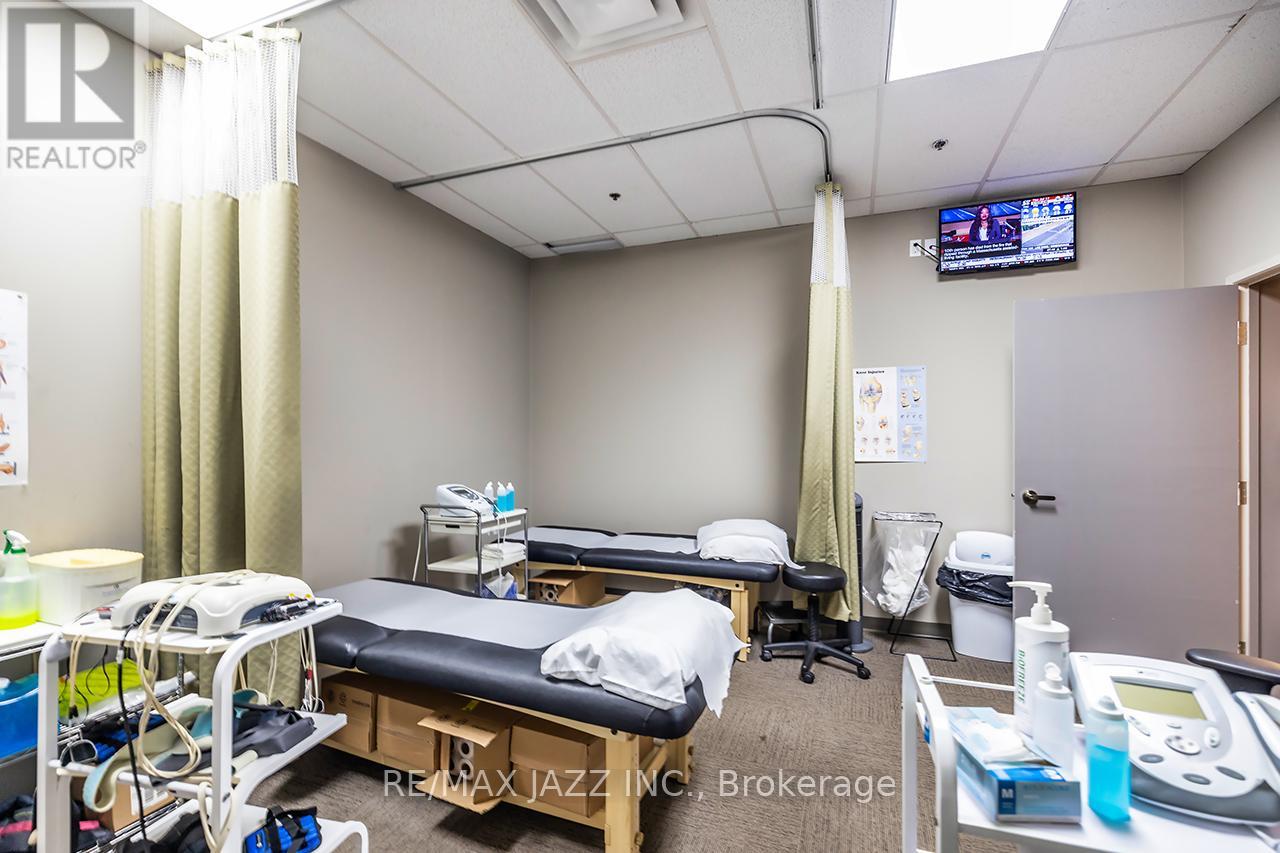 300 - 274 Mackenzie Avenue, Ajax, Ontario  L1S 2E9 - Photo 16 - E12935128