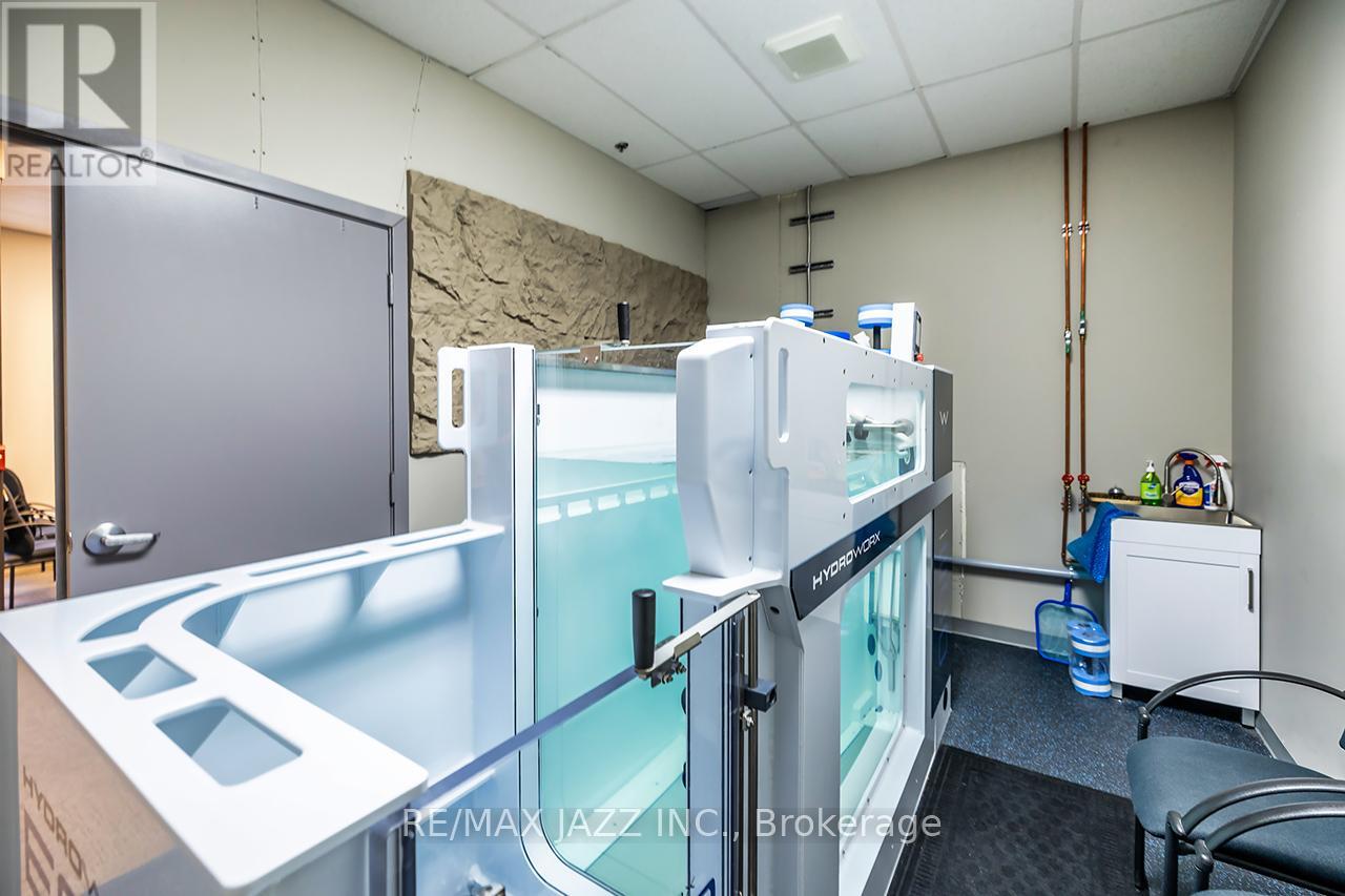 300 - 274 Mackenzie Avenue, Ajax, Ontario  L1S 2E9 - Photo 5 - E12935128