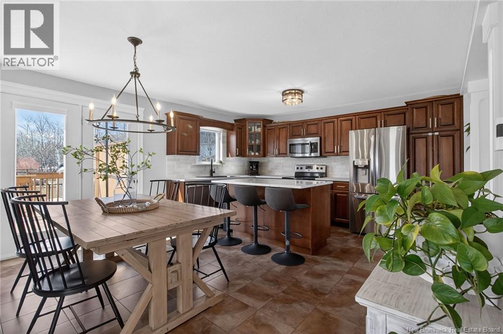 53 Naples, Moncton, New Brunswick  E1G 0Y1 - Photo 11 - NB136064