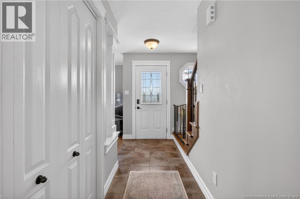 53 Naples, Moncton, New Brunswick  E1G 0Y1 - Photo 4 - NB136064