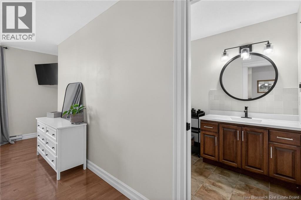 53 Naples, Moncton, New Brunswick  E1G 0Y1 - Photo 31 - NB136064