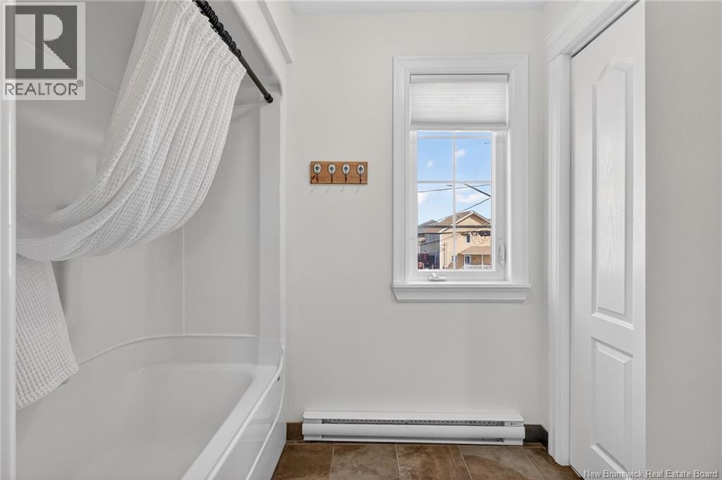 53 Naples, Moncton, New Brunswick  E1G 0Y1 - Photo 33 - NB136064