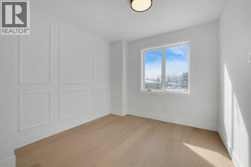 2413 25 Avenue NW, Calgary, Alberta  T2M 2C6 - Photo 37 - A2286319