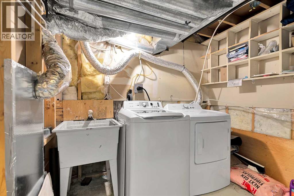 44 Strathclair Rise Sw, Calgary, Alberta  T3H 1G4 - Photo 35 - A2294964