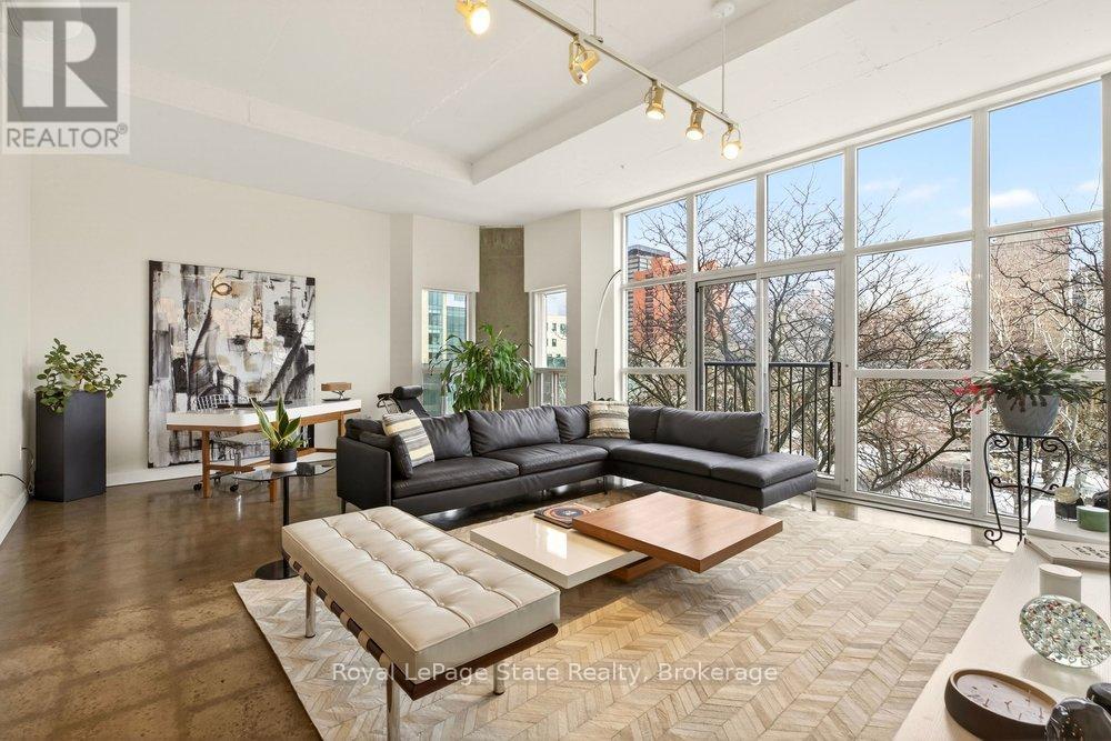 401 - 66 Bay Street S, Hamilton, Ontario  L8P 4Z6 - Photo 6 - X12856570