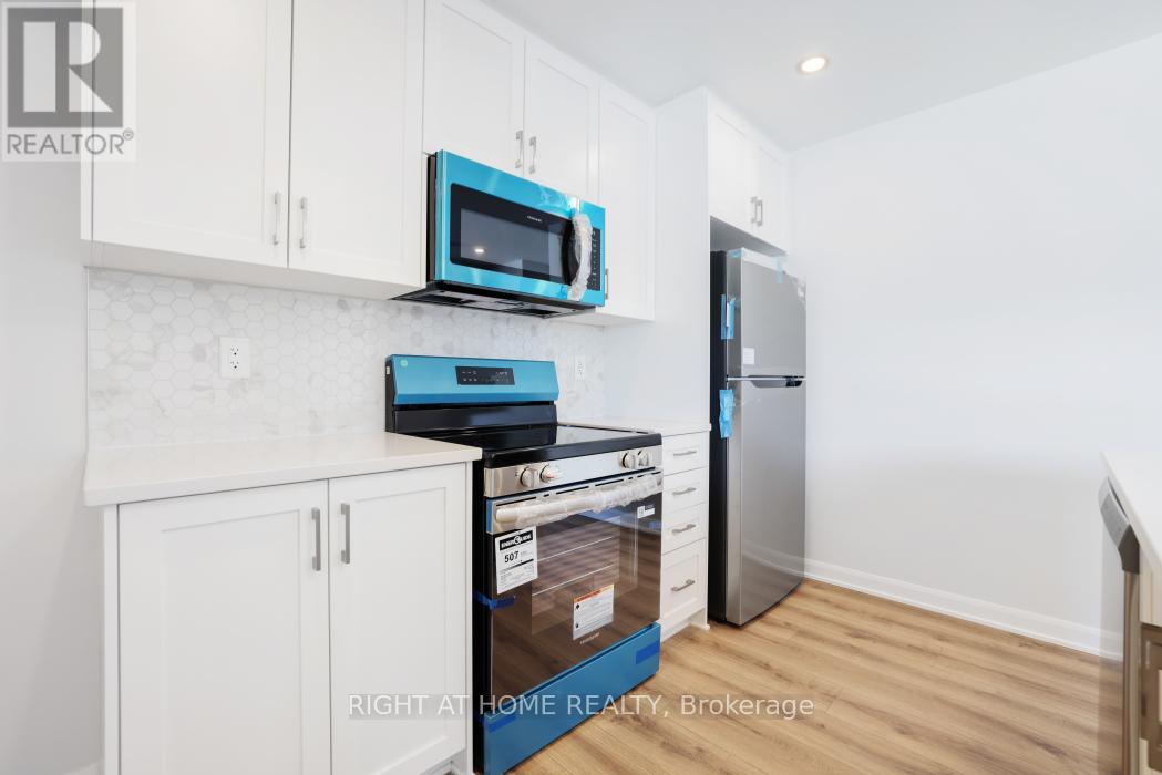 1031 - 1031 Creekway Private, Ottawa, Ontario  K2T 0R8 - Photo 12 - X12935068