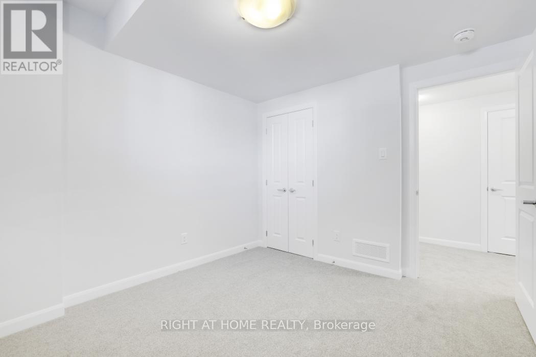 1031 - 1031 Creekway Private, Ottawa, Ontario  K2T 0R8 - Photo 17 - X12935068