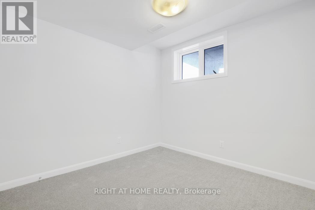 1031 - 1031 Creekway Private, Ottawa, Ontario  K2T 0R8 - Photo 18 - X12935068