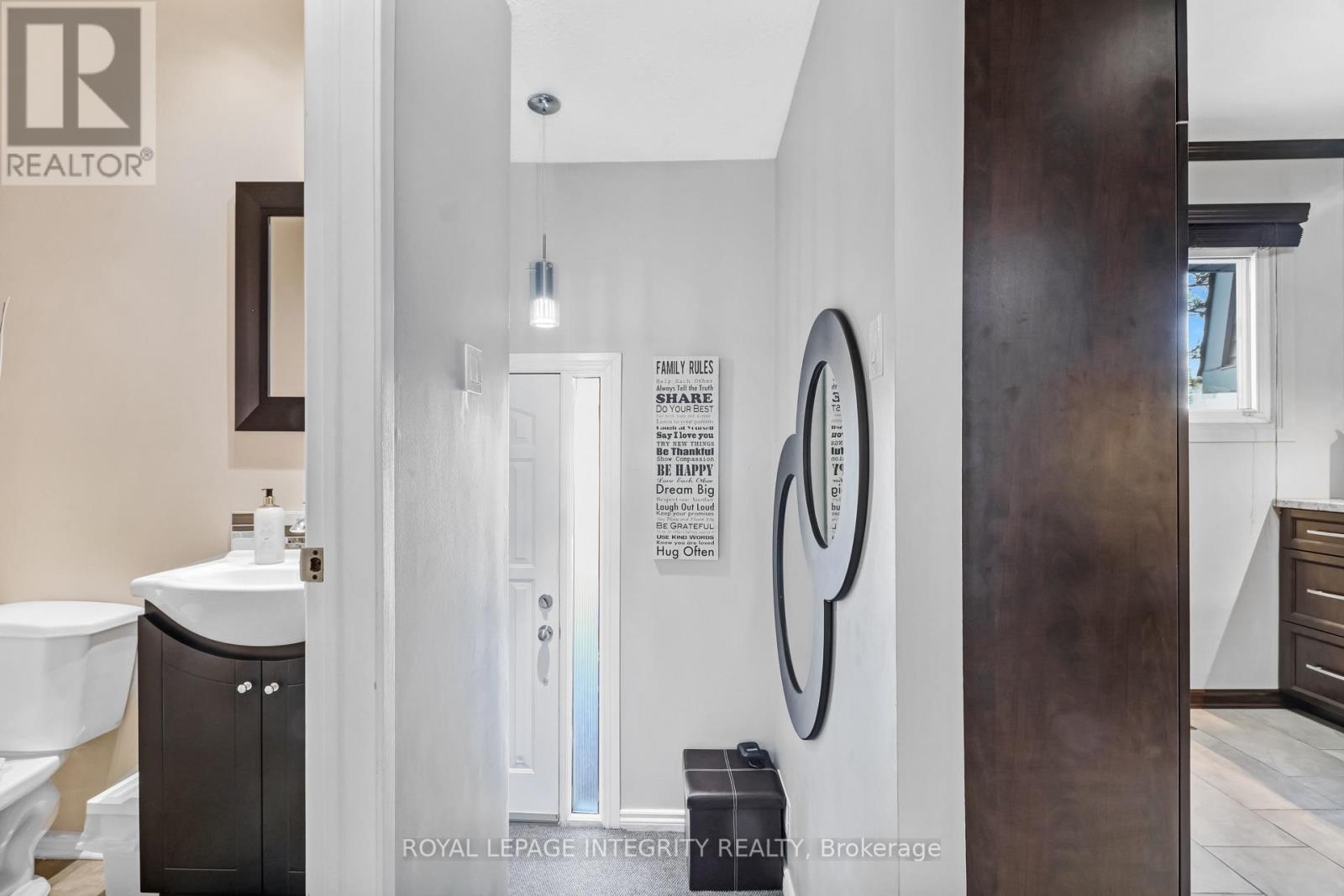 60 - 3400 Paul Anka Drive, Ottawa, Ontario K1V 0C9 - Photo 4 - X12935094