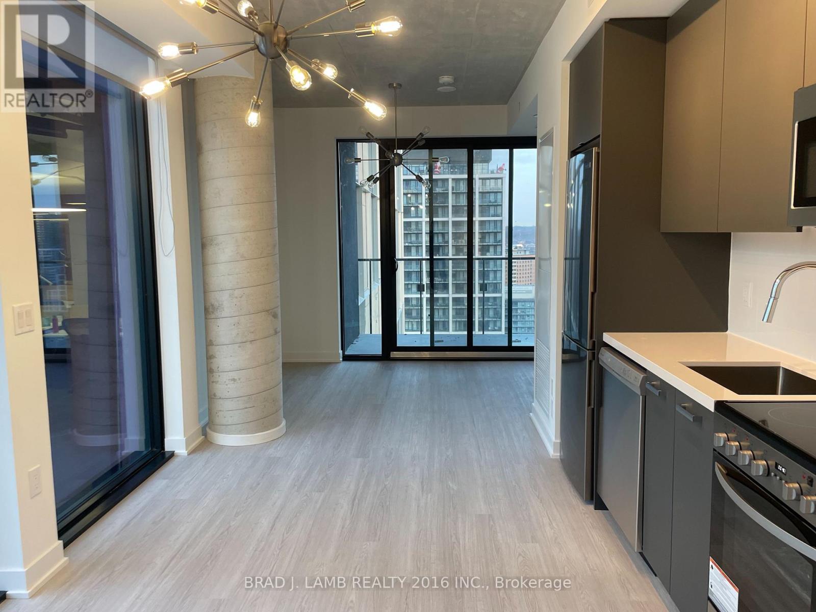 2005 - 284 King Street E, Toronto, Ontario  M5A 1K4 - Photo 4 - C12935030