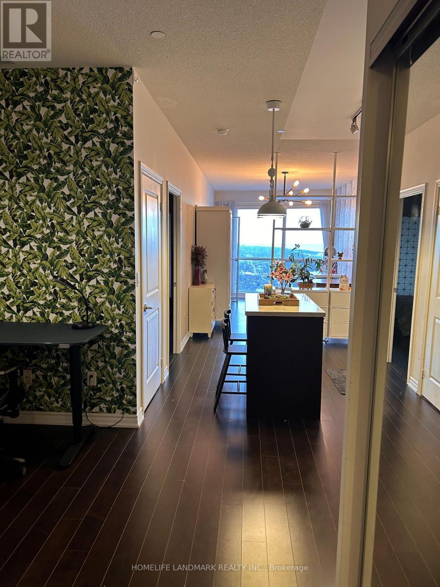 5603 - 386 Yonge Street, Toronto, Ontario  M5B 0A5 - Photo 12 - C12935036