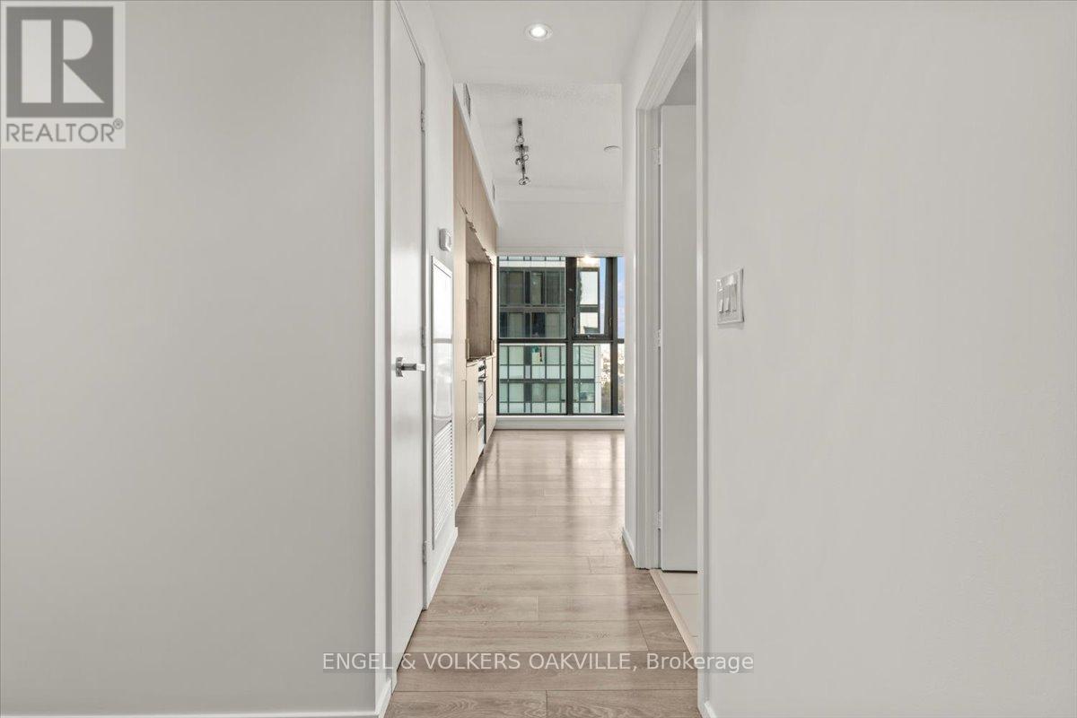 2405 - 159 Dundas Street E, Toronto, Ontario  M5B 0A9 - Photo 5 - C12935066