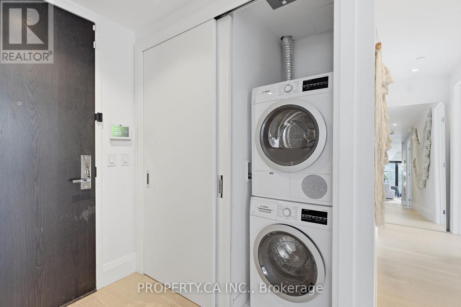 1904 - 224 King Street W, Toronto, Ontario  M5H 0A6 - Photo 19 - C12935168