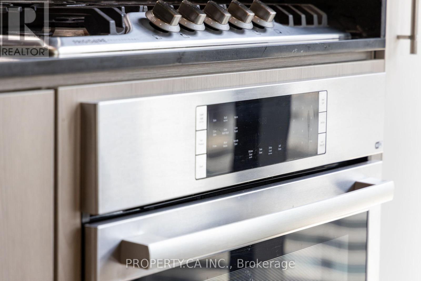 1904 - 224 King Street W, Toronto, Ontario  M5H 0A6 - Photo 23 - C12935168