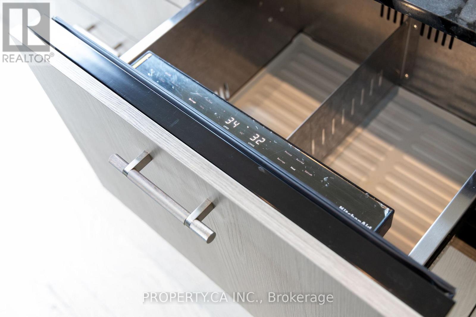 1904 - 224 King Street W, Toronto, Ontario  M5H 0A6 - Photo 24 - C12935168