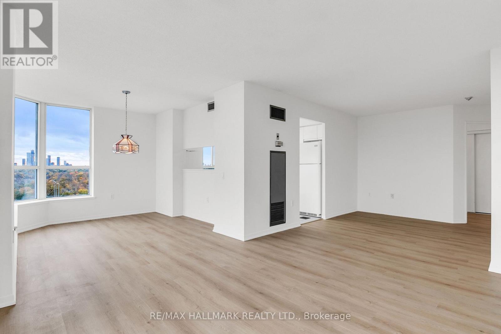 1103 - 21 Overlea Boulevard, Toronto, Ontario  M4H 1P2 - Photo 13 - C12935174