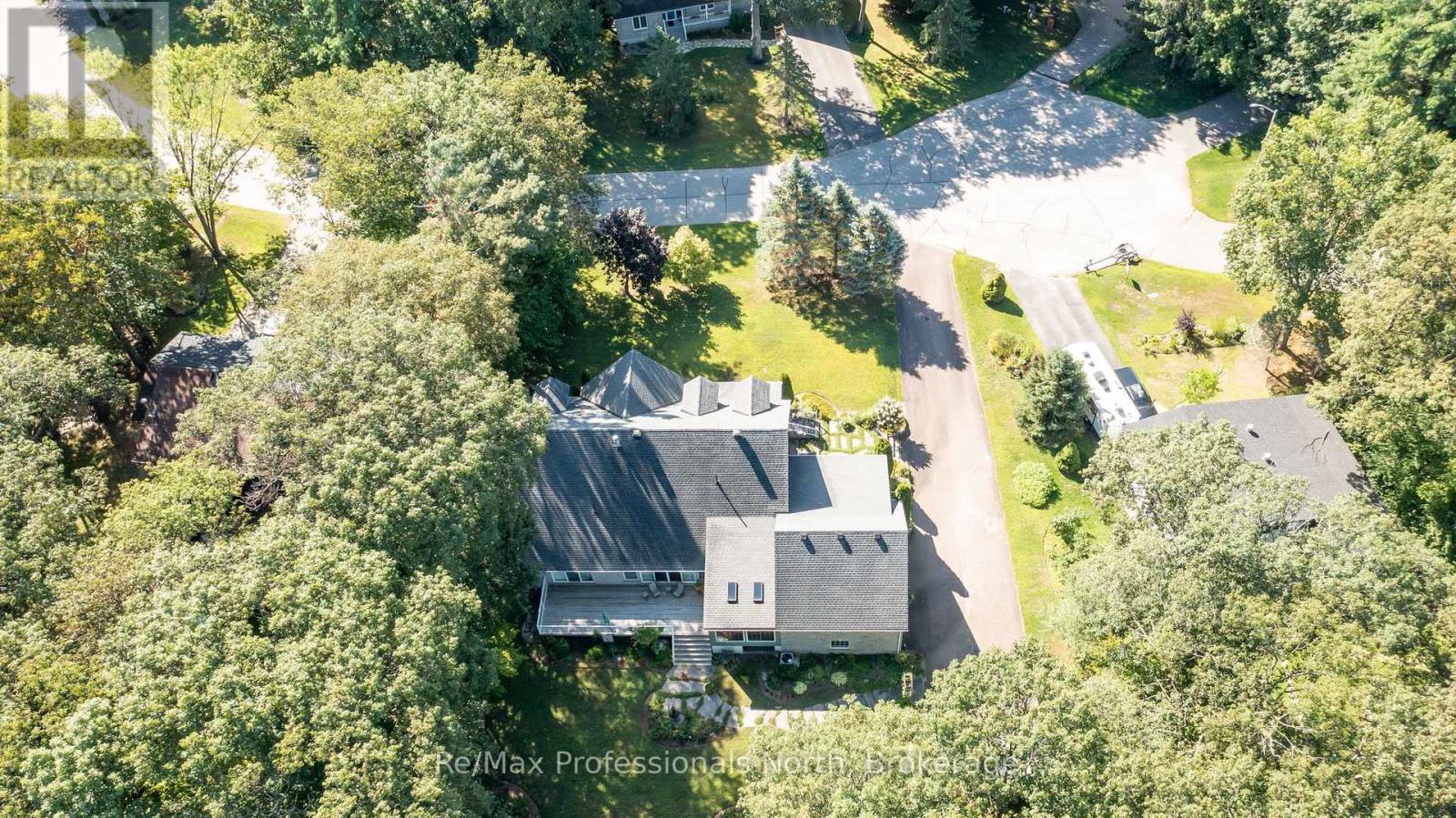 160 Tiffany Trail, Gravenhurst, Ontario P1P 1A6 - Photo 48 - X12679624