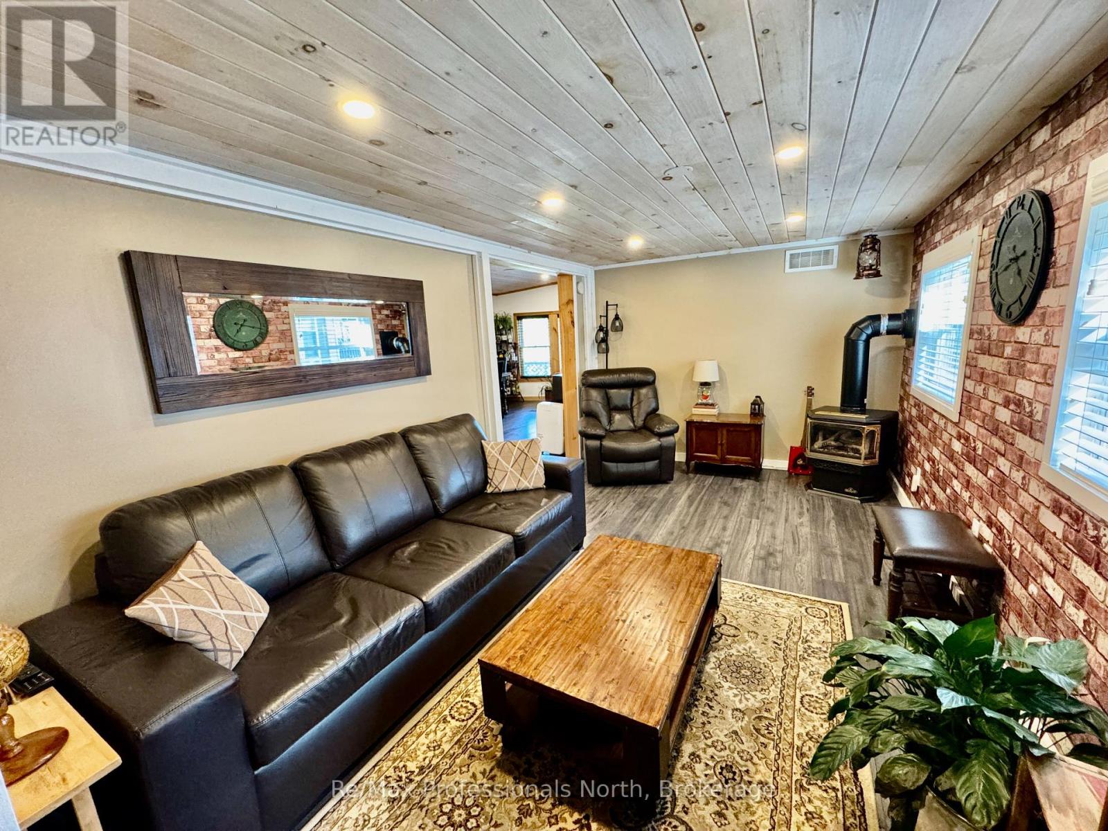 107 - 1007 Racoon Road, Gravenhurst, Ontario  P1P 0C4 - Photo 17 - X12700090