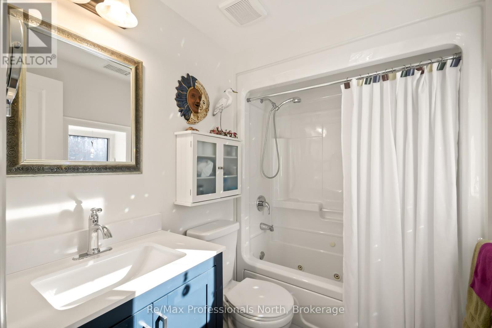 302 - 391 James Street W, Gravenhurst, Ontario  P1P 0A5 - Photo 15 - X12766252