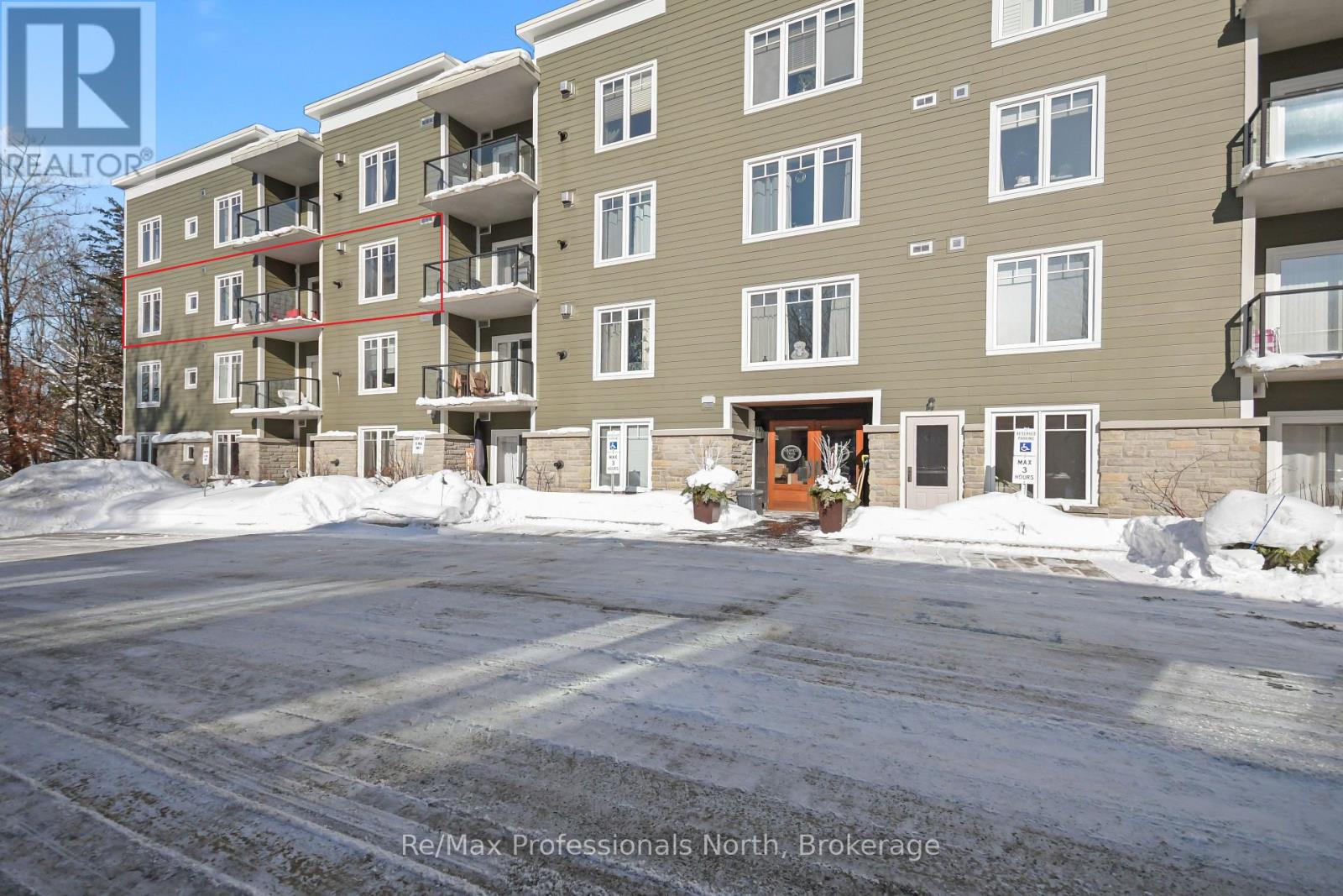 302 - 391 JAMES STREET W, Gravenhurst, Ontario