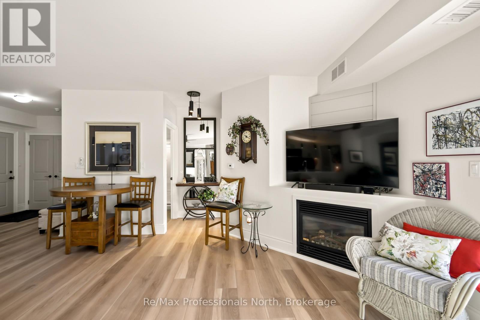 302 - 391 James Street W, Gravenhurst, Ontario  P1P 0A5 - Photo 11 - X12766252