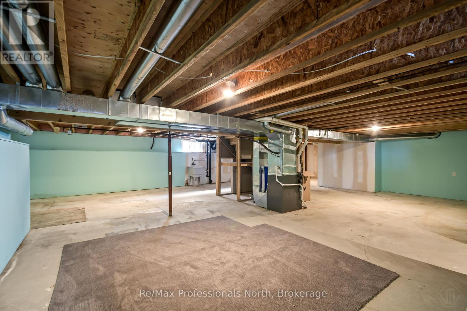 111 Pineridge Gate, Gravenhurst, Ontario  P1P 1Z2 - Photo 35 - X12906076