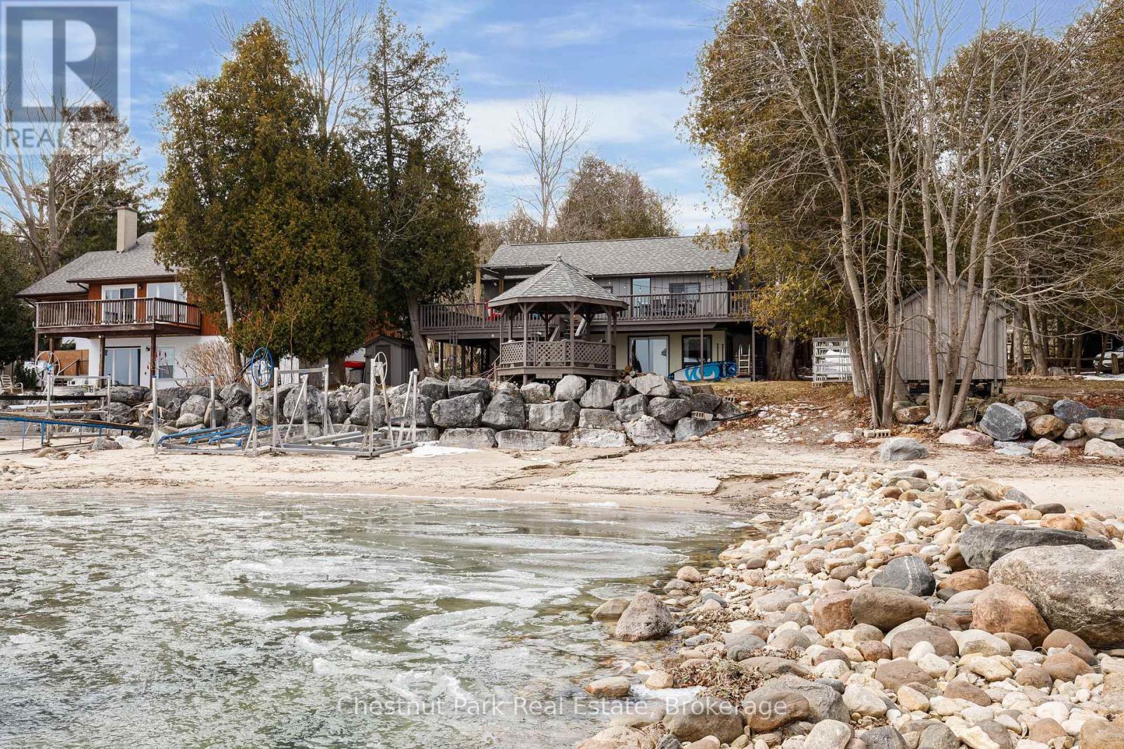 225 CEDAR AVENUE, Meaford, Ontario