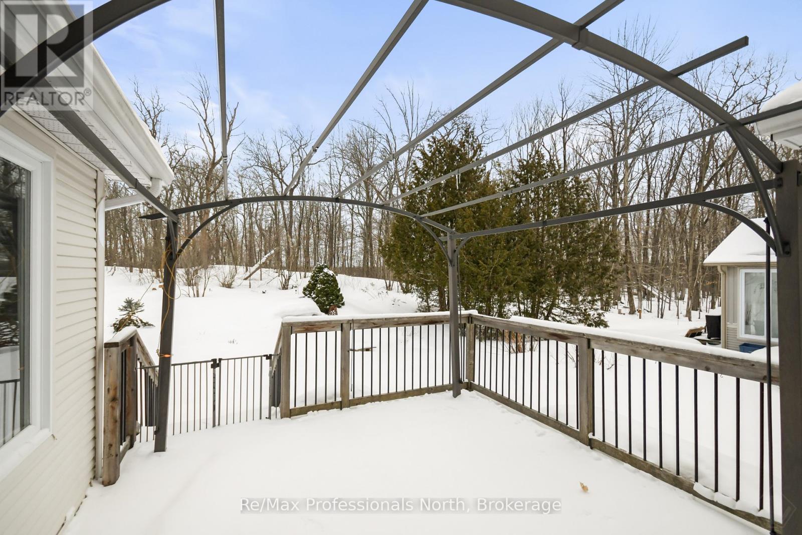 111 Pineridge Gate, Gravenhurst, Ontario  P1P 1Z2 - Photo 41 - X12906076