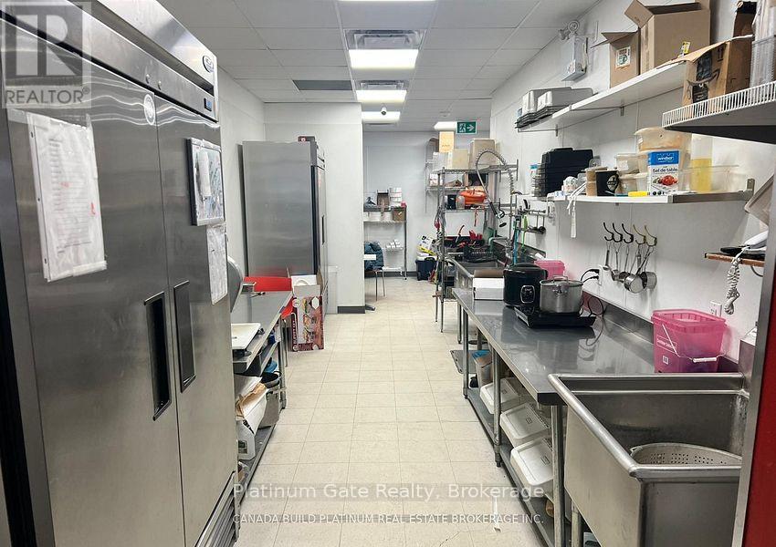 331 Bayfield Street, Barrie (Bayfield), Ontario  L4M 3C2 - Photo 10 - S12886642