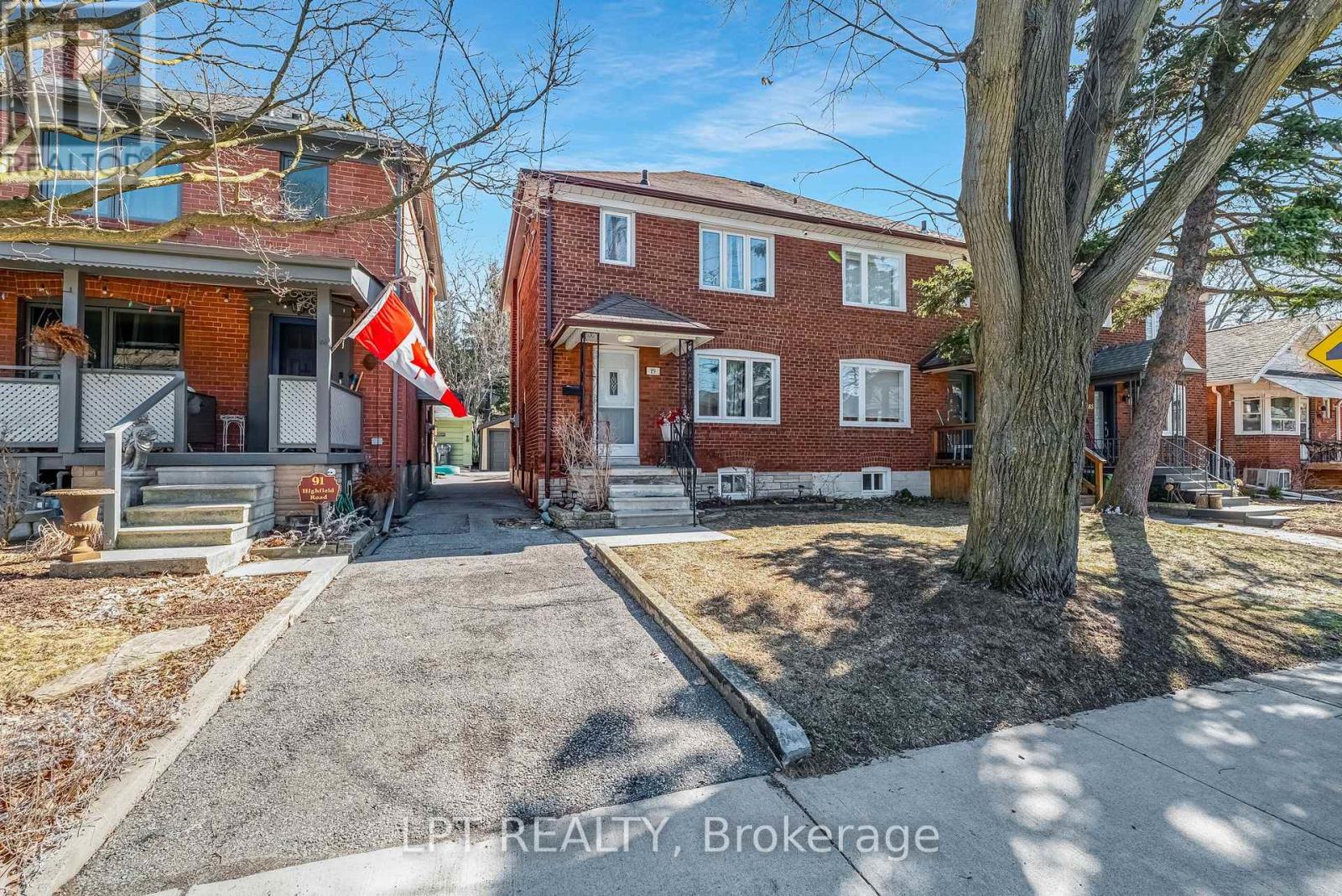 89 Highfield Road, Toronto, Ontario  M4L 2T9 - Photo 2 - E12935116