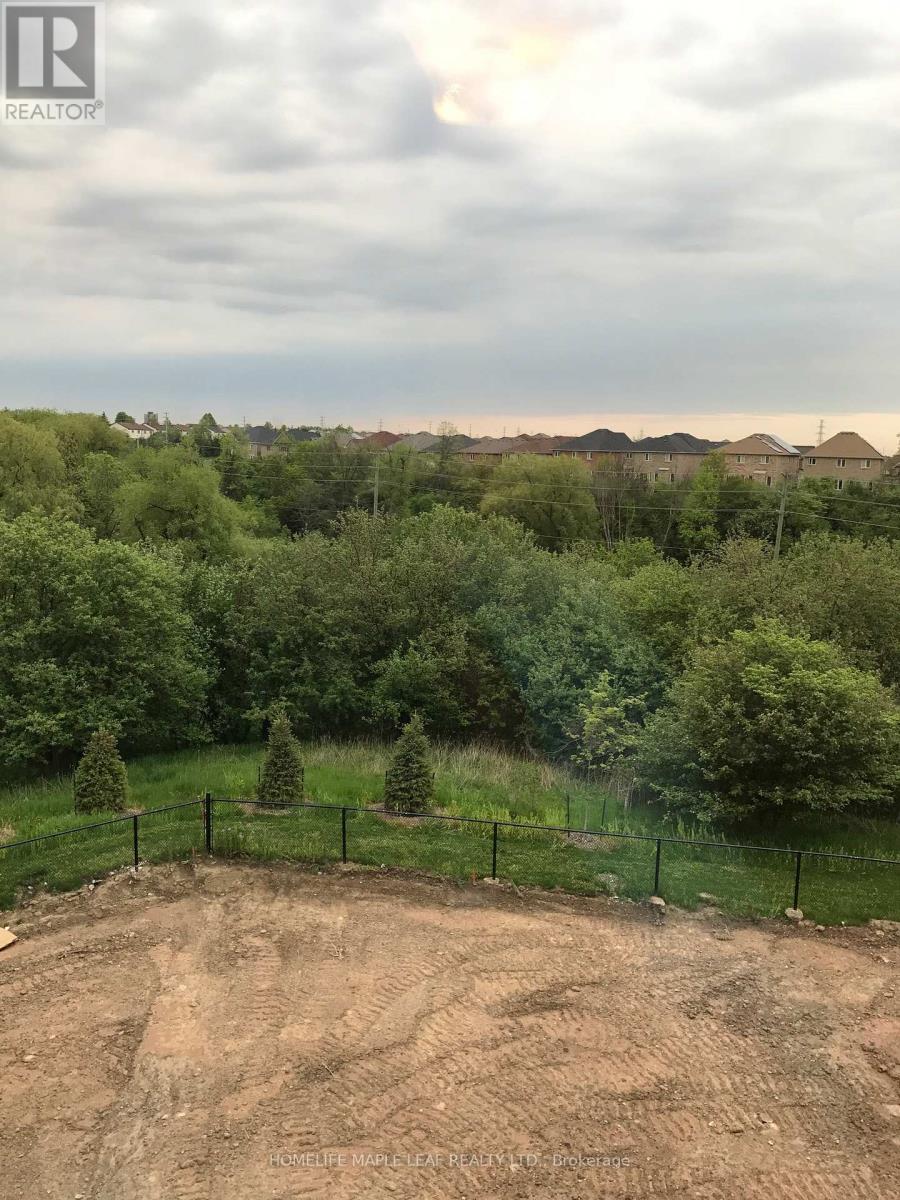 90 - 94 Aspen Hills Road, Brampton, Ontario  L6Y 6E4 - Photo 8 - W12924624