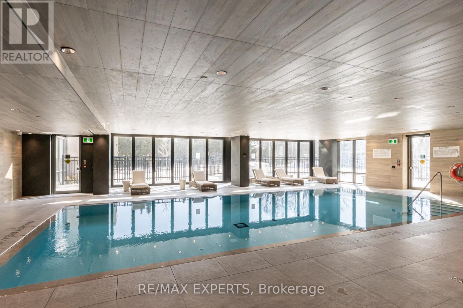 336 - 2075 King Road, King (King City), Ontario  L7B 0R6 - Photo 21 - N12934986