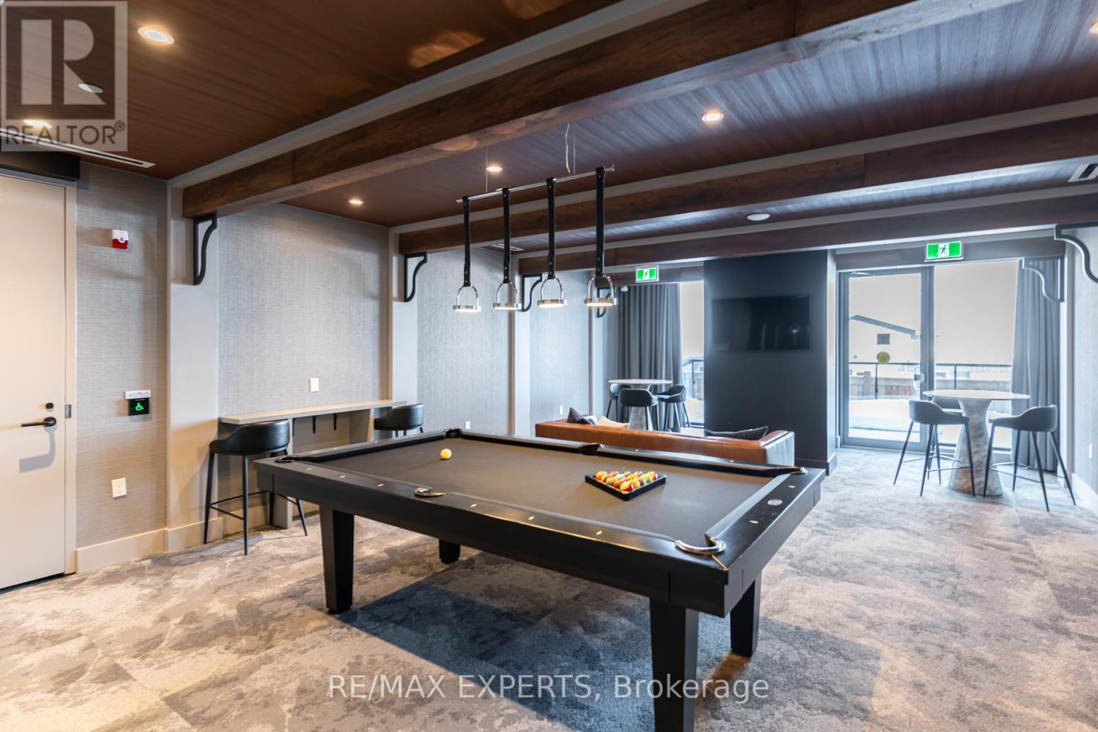 336 - 2075 King Road, King (King City), Ontario  L7B 0R6 - Photo 25 - N12934986