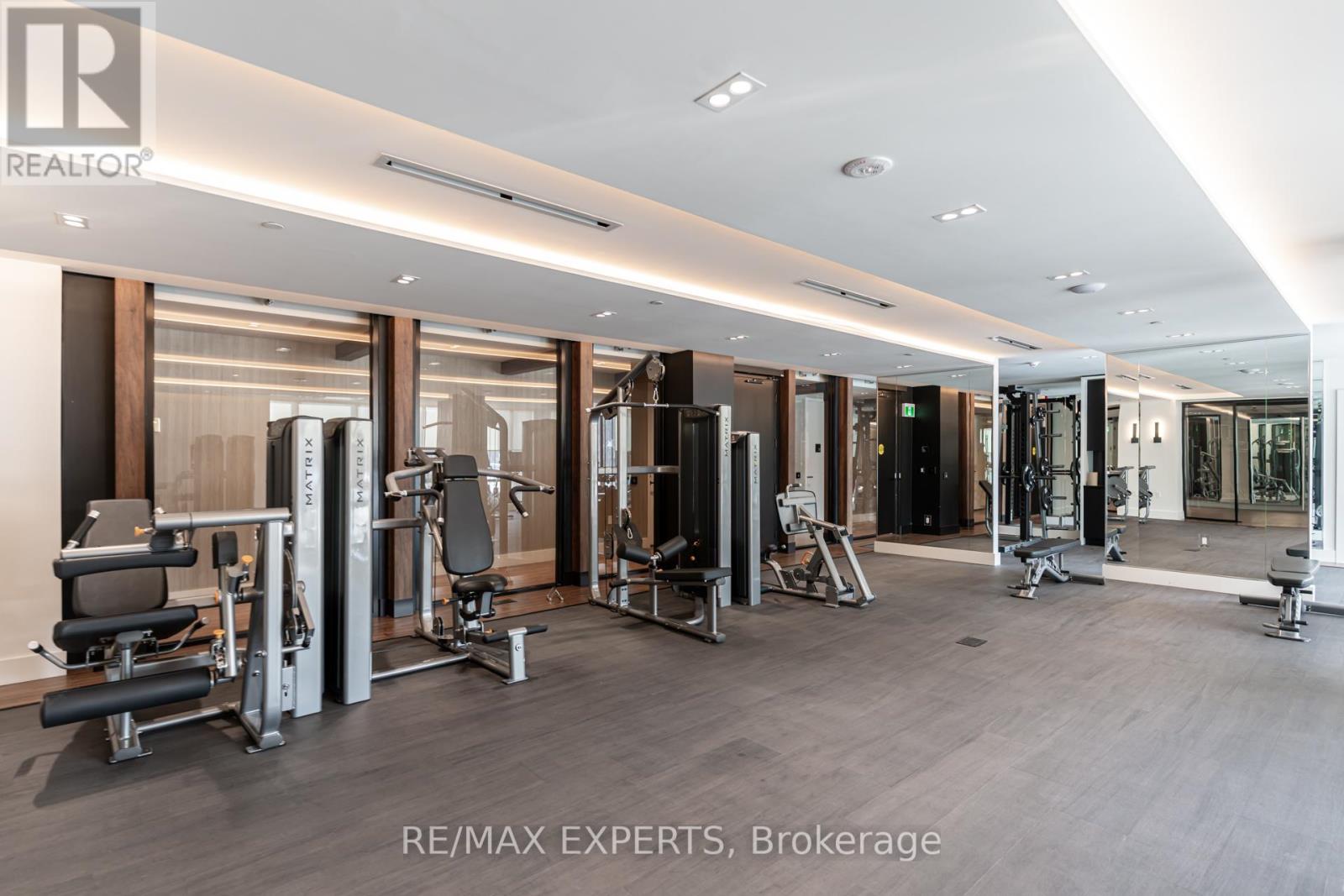 336 - 2075 King Road, King (King City), Ontario  L7B 0R6 - Photo 32 - N12934986