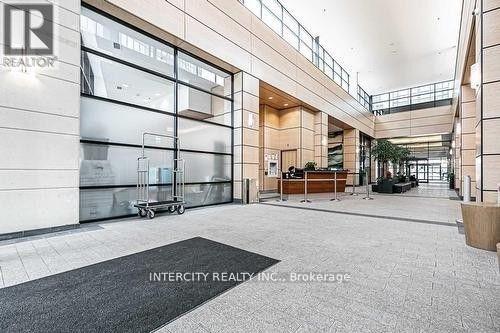 1407 - 2910 Highway 7, Vaughan (Concord), Ontario  L4K 0H8 - Photo 3 - N12935020