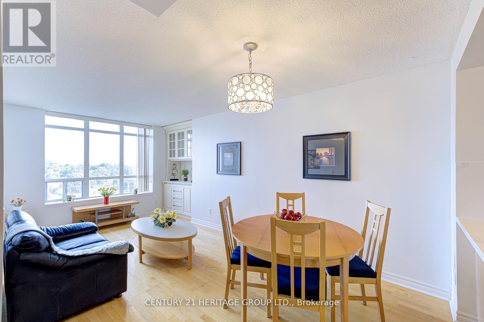 1003 - 130 Pond Drive, Markham, Ontario  L3T 7W5 - Photo 13 - N12935098